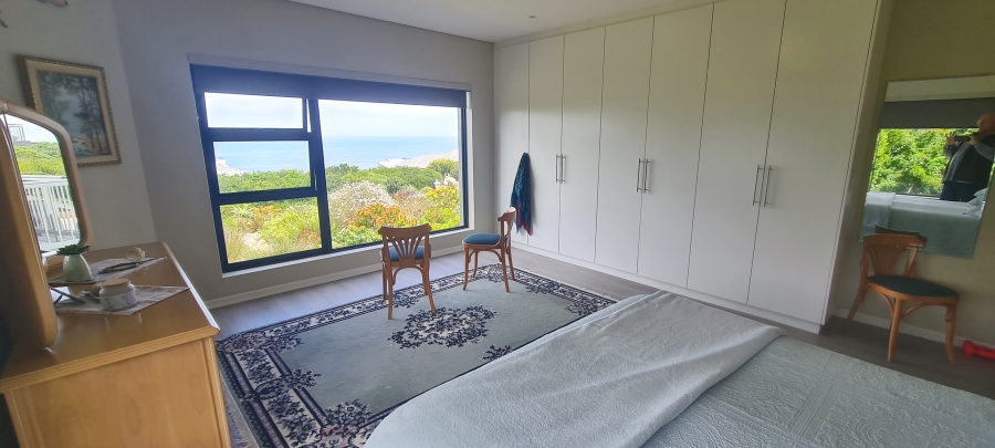 3 Bedroom Property for Sale in Village On Sea Western Cape